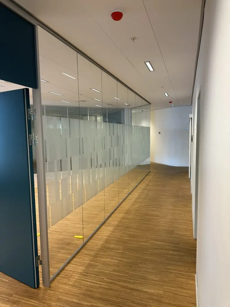 Uppfräschning utan glasbyte, panelbyte eller målning.
