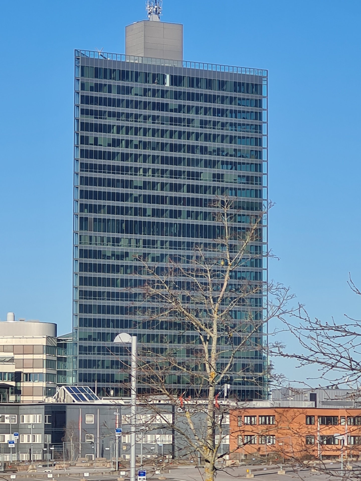 3M Prestige 40x — Kista Science Tower, Stockholm