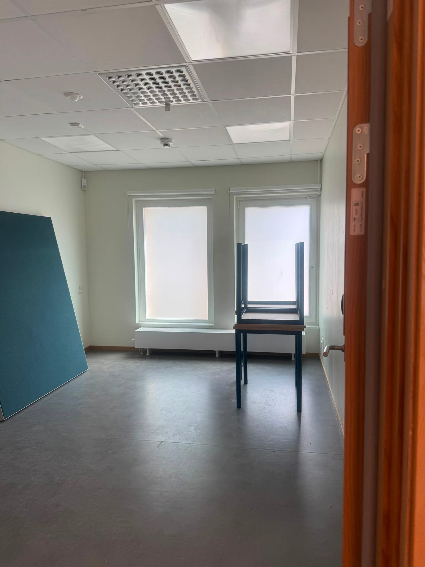 Frostad dekorfilm (insynsskydd) — Frostfilm kontor, Malmö